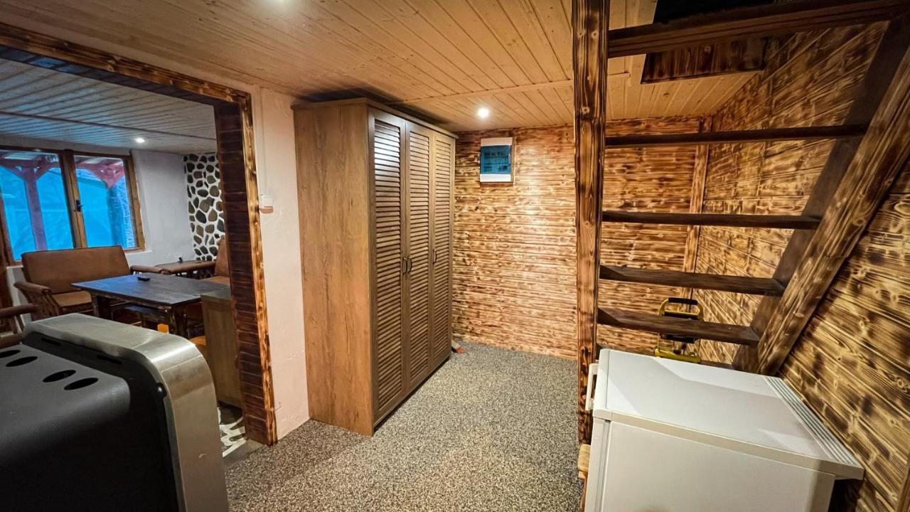 Chata Vaclav Udolicko Perstejn Luaran gambar